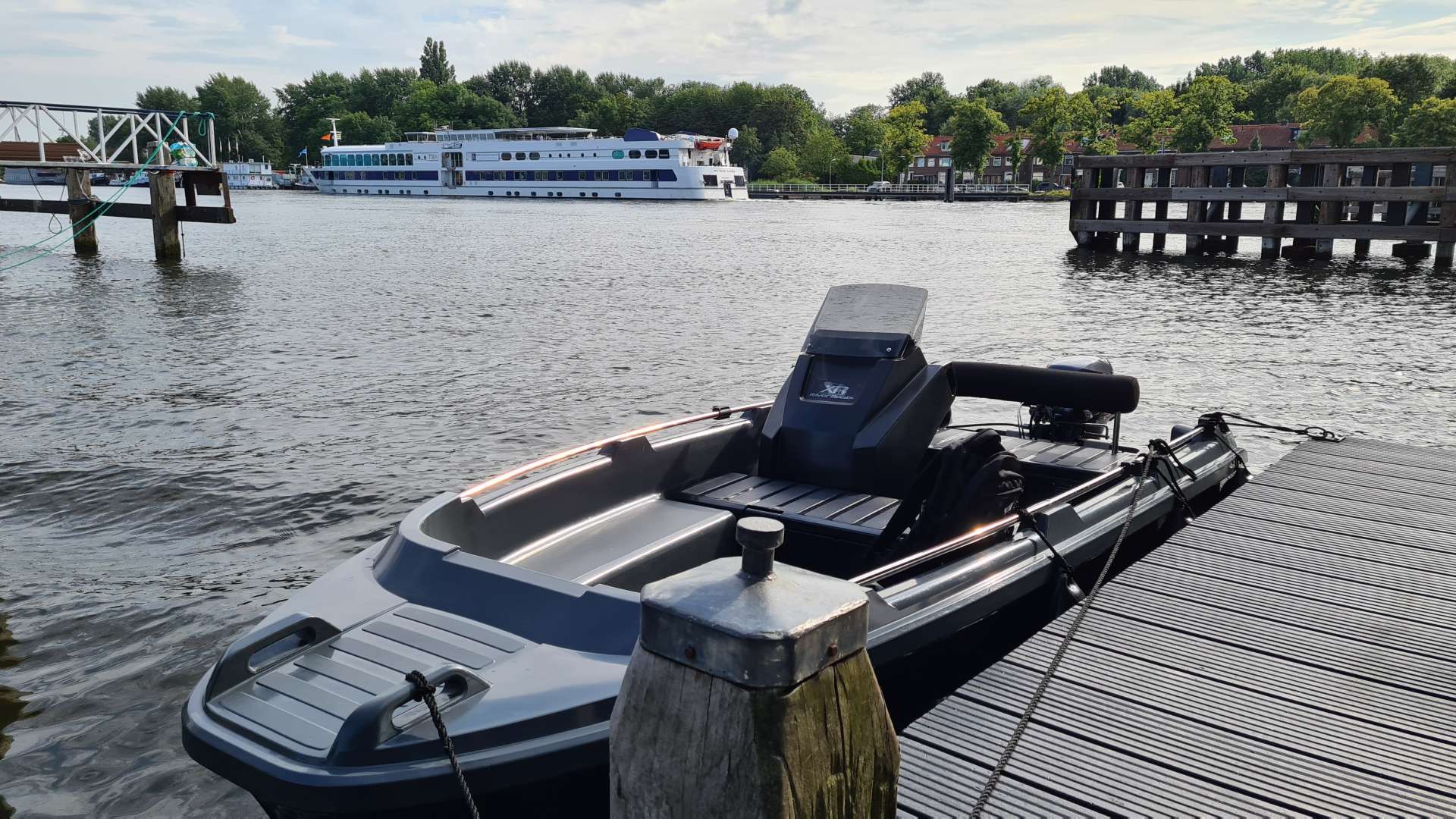Motorboot 15hp 4-5 Pers. in Zaandam
