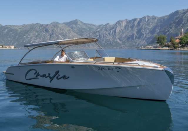 Motor Yacht Hire Montenegro