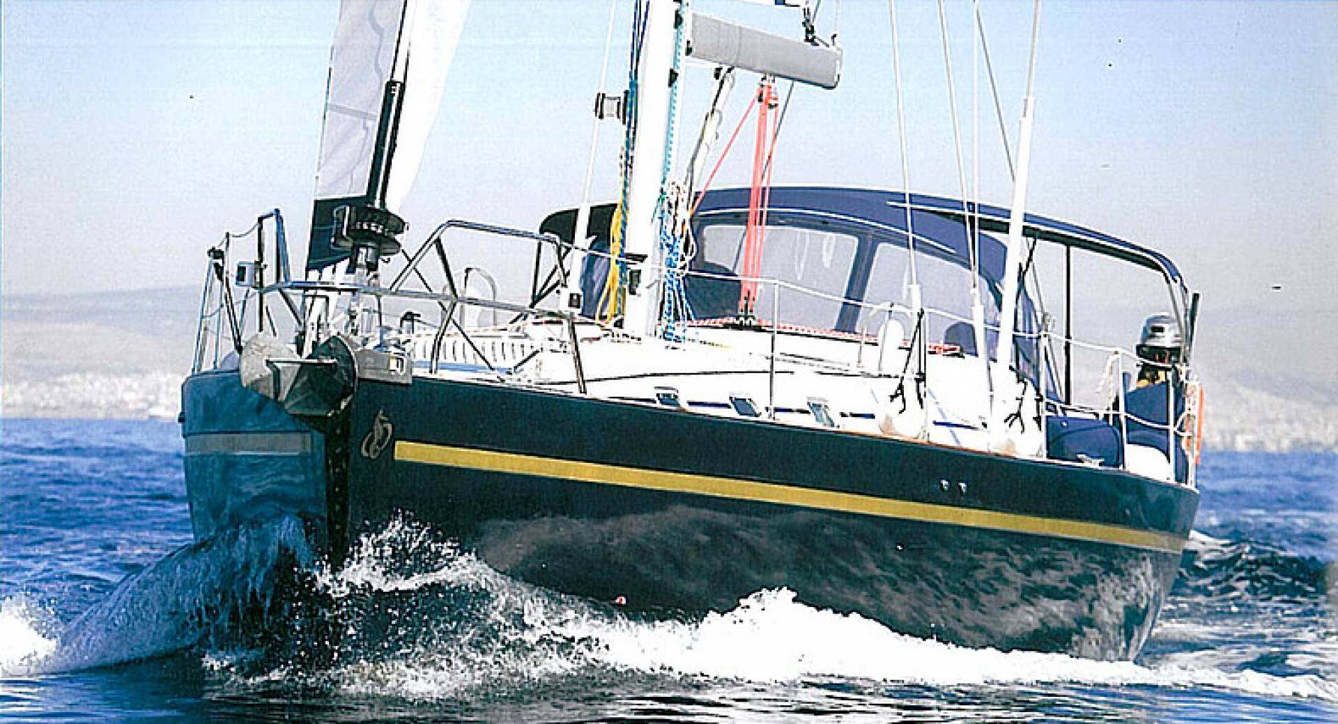 Luxury Sailing Yacht 56ft for cruises in Greek islands
