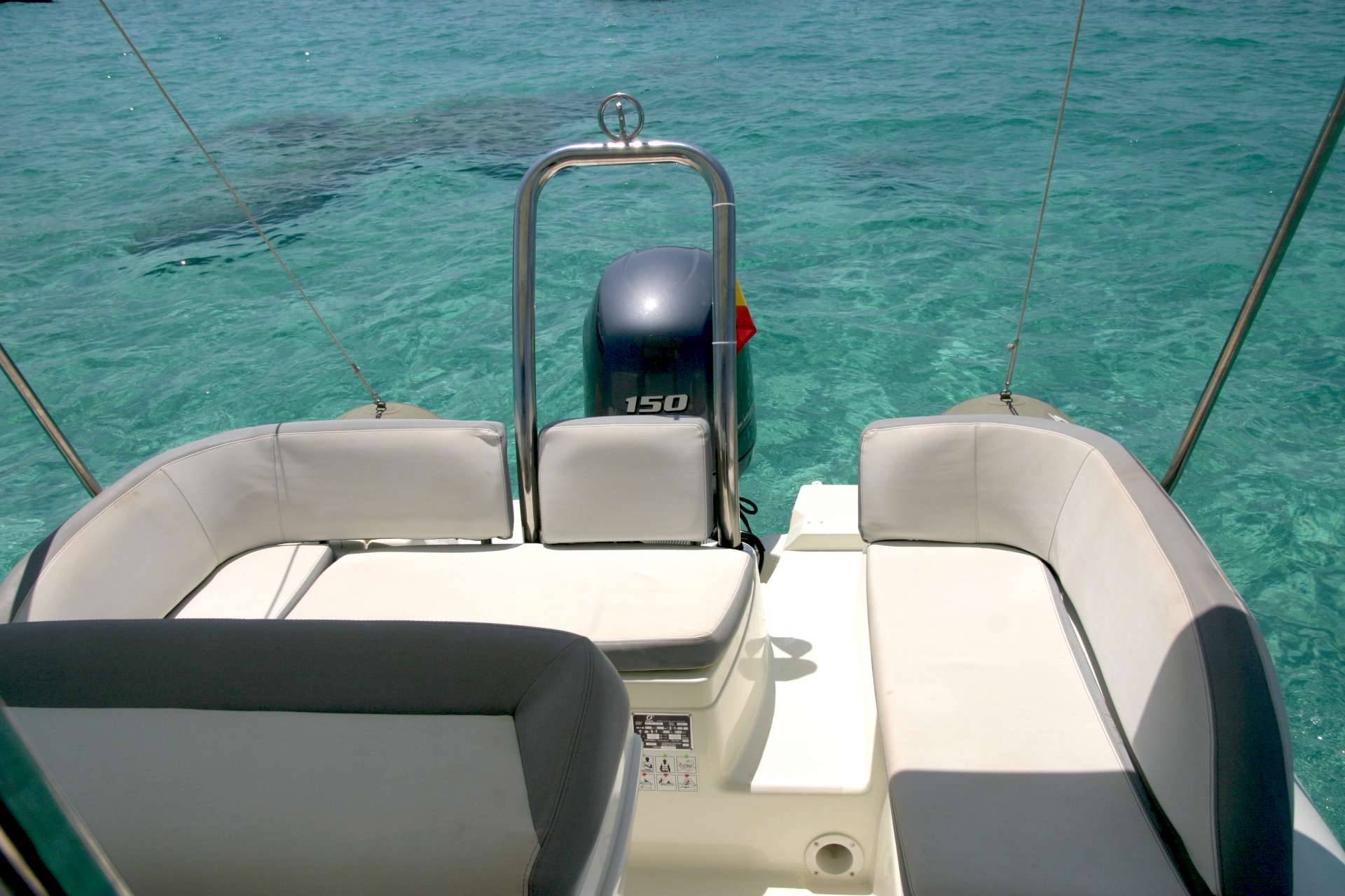 Discover the Formentera Island with this comfortable inflatable rib in Ibiza!