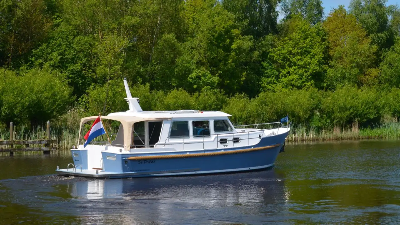 Boat rental in Drachten