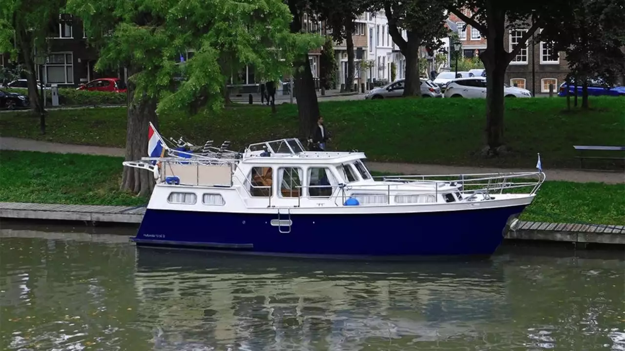 Boat rental in IJsselstein